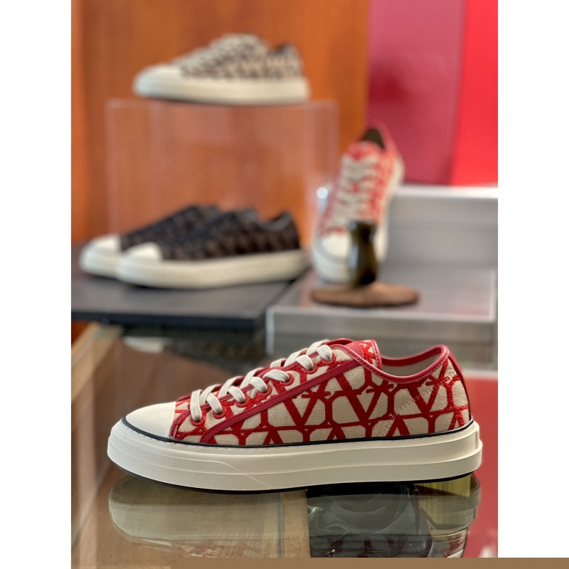 Valentino Sneakers